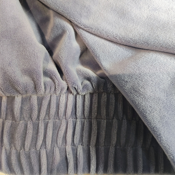 Women's Velour Style Purple Jacket - Picture 4 of 5